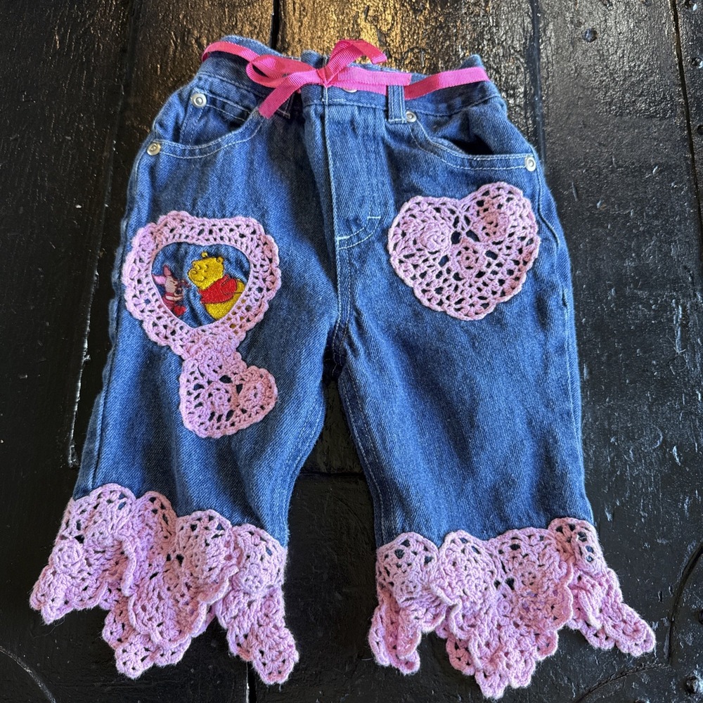 Vtg Winnie The Pooh Disney 18mo Y2K Embroidered Denim Pink Crochet Jeans Capri